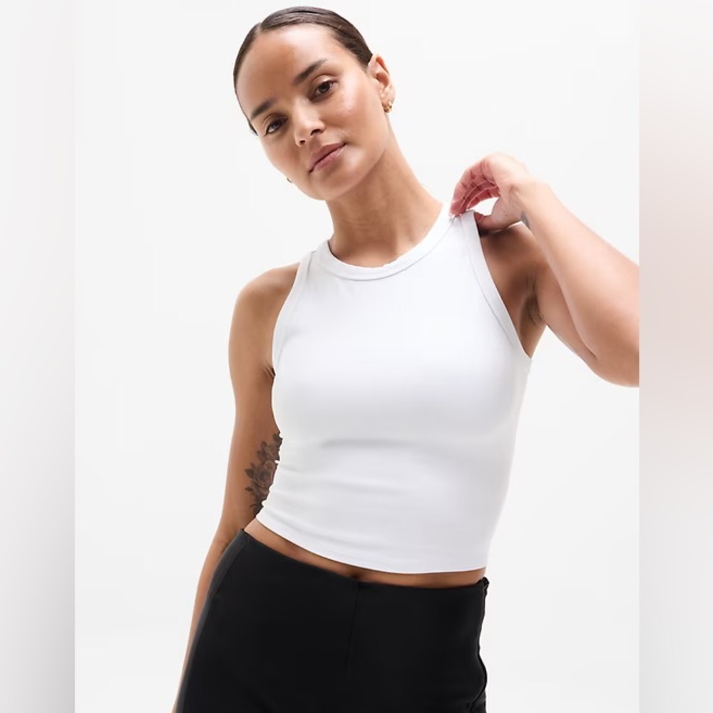 NWT Athleta Transcend Crop Tank Top Sz Small